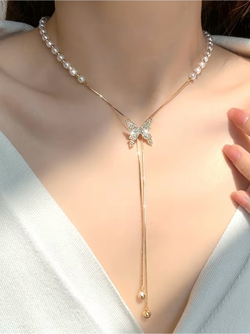 NEW! Cute Pearl & Gold Butterfly Lariat Necklace. Butterfly Choker Necklace 🦋